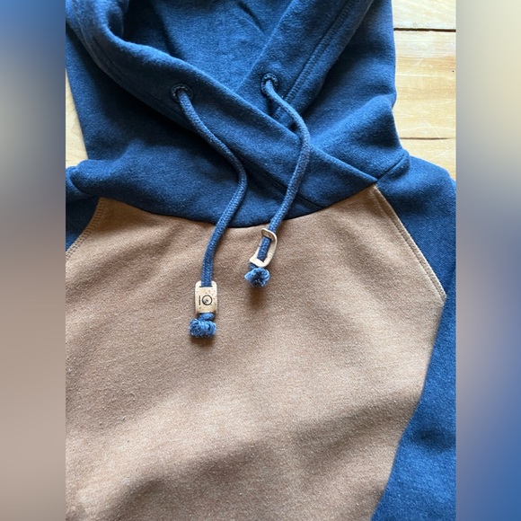 Tentree | Burney Pullover Hoodie - Picture 2 of 6